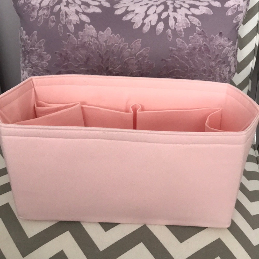 Louis Vuitton Neverfull organizer rose ballerine